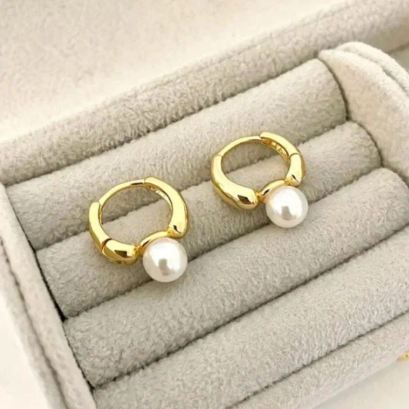 925 Sterling Silver Pearl Huggie Earrings Small Huggie Hoop Earrings - Picture 6 of 9